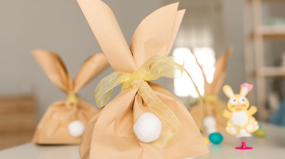 handmade-easter-gift-bags-standing-on-table-at-hom-2023-03-08-01-25-56-utc 10 best gadget gifts for Easter