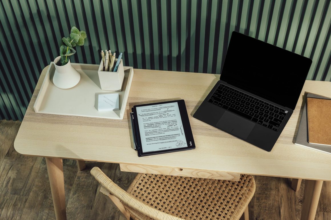 The Kobo Elipsa 2e Is a Premium eReader With a Premium Price