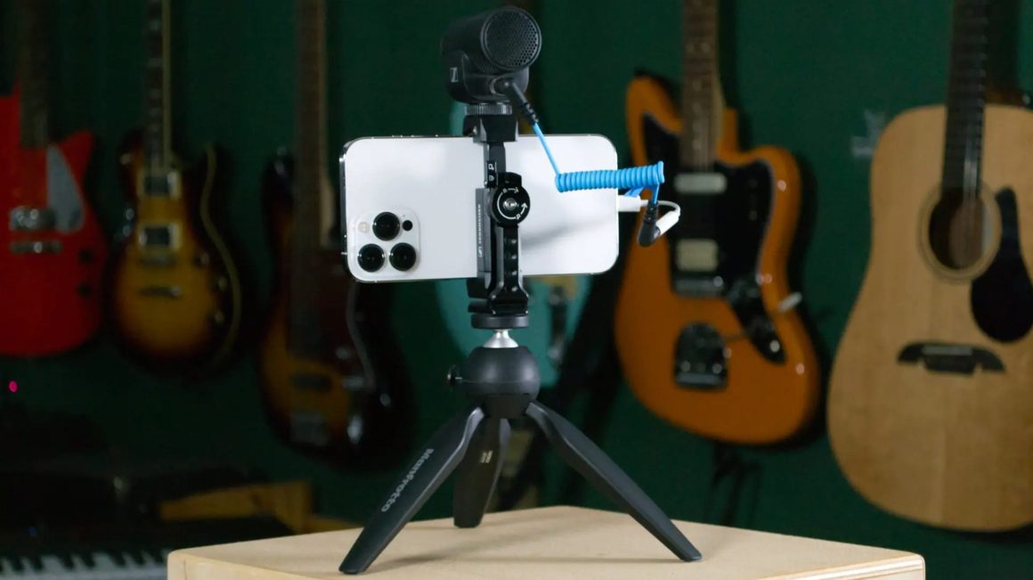 The Best iPhone Tripods of 2023