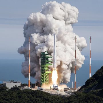 S Korea to conduct 1st launch of commercial-grade satellite