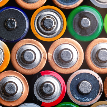 When You Shouldn’t Use Rechargeable AA Batteries