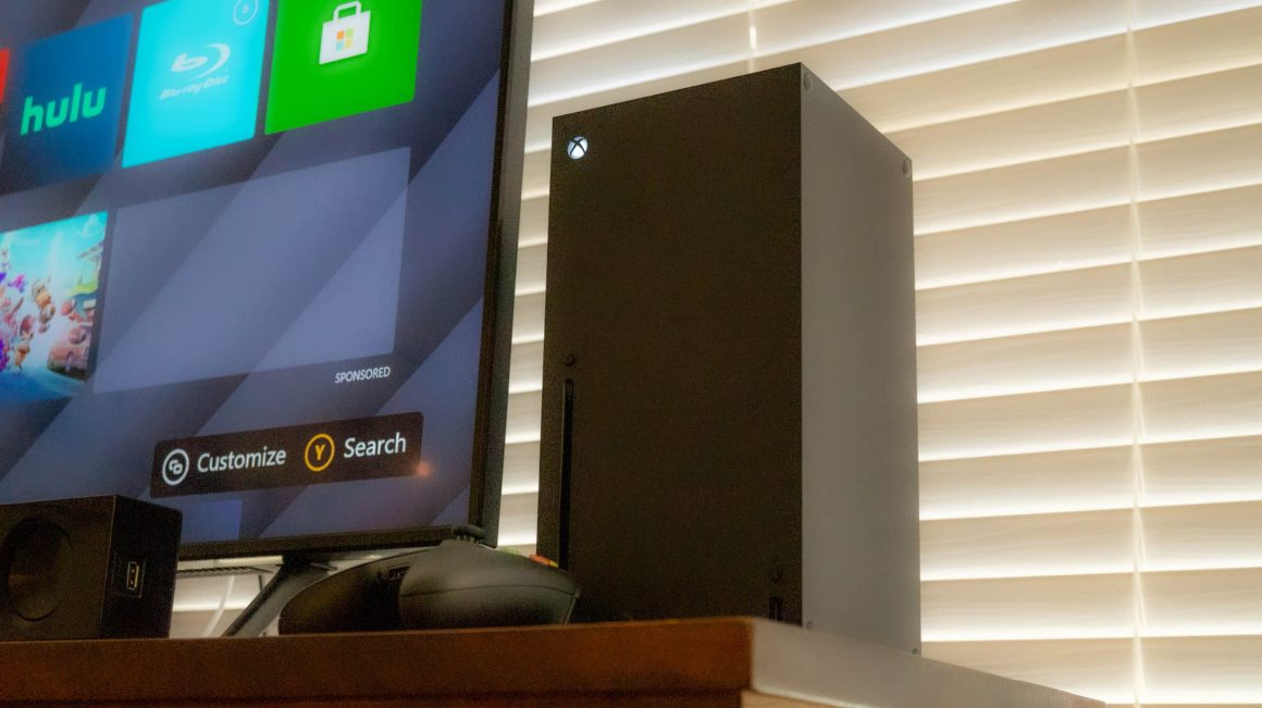 How the Xbox Adaptive Controller Can Help Gamers With Disabilities