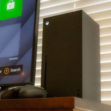 How the Xbox Adaptive Controller Can Help Gamers With Disabilities