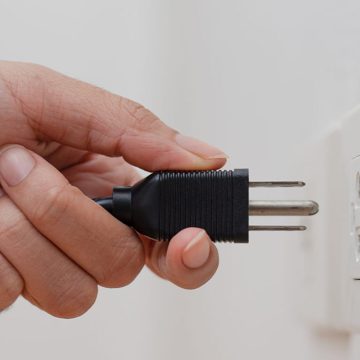 5 Things You Should Never Unplug to Save on Your Electric Bill