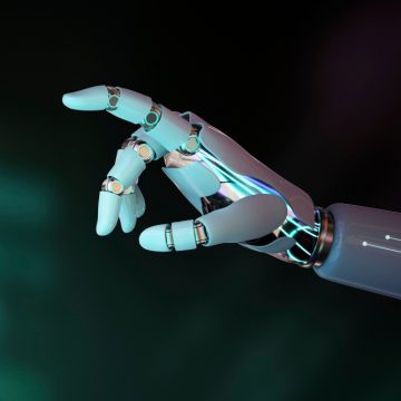 Cambridge University scientists create robotic hand able to hold objects