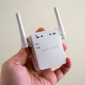 Why Wi-Fi Range Extenders Suck