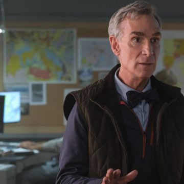 Bill Nye Wants to Scare You About the End of the World