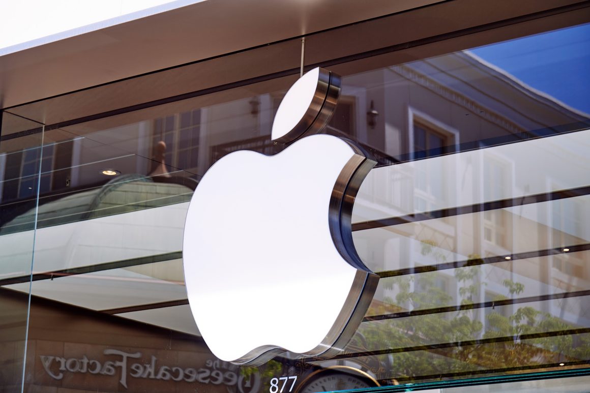 Apple posts impressive Q2 earnings: Revenue hits $94.8 billion