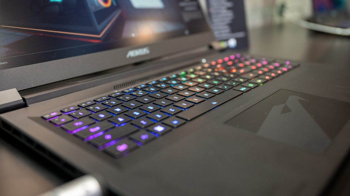Gaming Laptops: How Far Are They Behind Desktops?