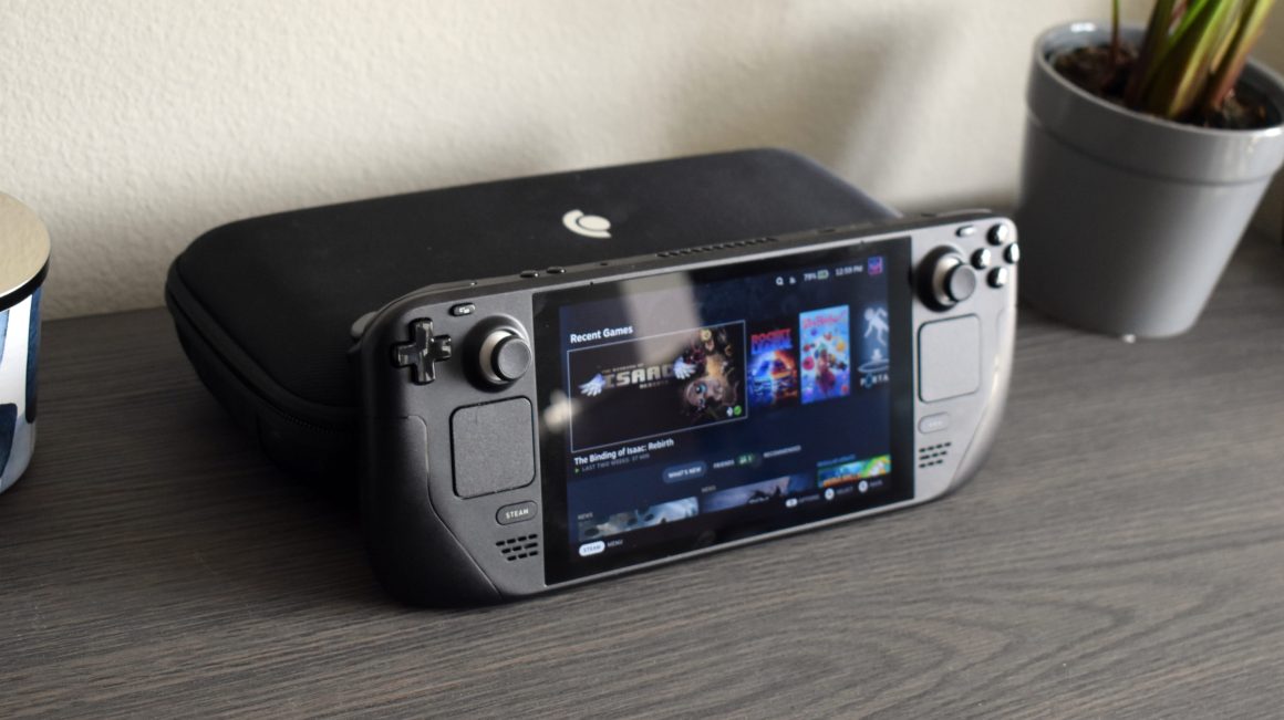 Handheld Gaming PC vs. Budget Gaming Laptop: Yet Another Tough Decision