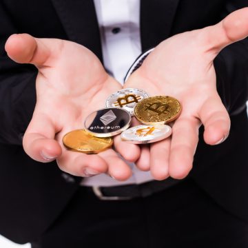 Cryptocurrency: Treat investing as gambling, MPs say