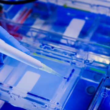 MIT Engineers Revolutionize Semiconductor Chip Technology With Atom-Thin Transistors