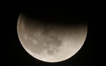Super Harvest Moon lunar eclipse: How to watch online for free on Sept. 17