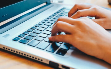 Charter school is replacing teachers with AI