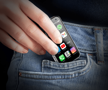 This tiny smartphone proves size doesn’t matter