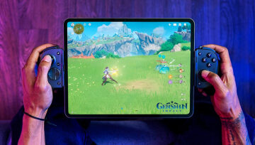 Razer’s new Kishi V3 controllers can fit up to a 13-inch iPad
