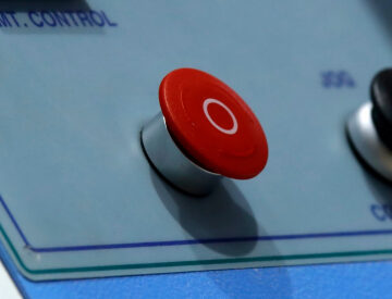 Developer gets prison time for sabotaging former employer’s network with a ‘kill switch’