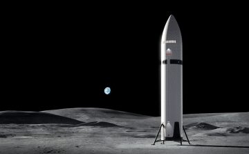 SpaceX’s lunar lander could be ‘years late’ for a planned 2027 mission to the moon