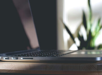 This free app plays music better than Windows Media Player