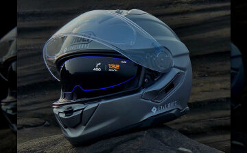 This High-Tech Motorcycle Helmet Is Like An Apple Vision Pro For Your Bike