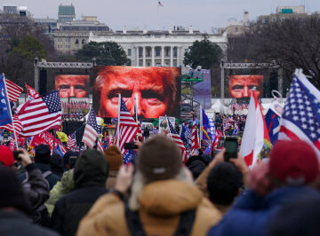 FBI raid shakes Georgia as Trump weighs lawsuits over 2020 election loss