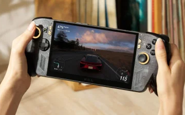 the-rog-ally-x20-is-basically-the-same-handheld-with-oled-and-gold-trim.png The ROG Ally X20 is basically the same handheld with OLED and gold trim