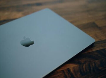 Apple could offer MacBook Ultra in two sizes with one-of-a-kind OLED display