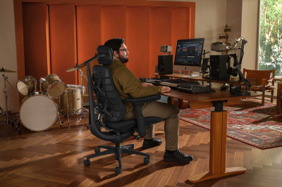 libernovo-maxis-the-chair-that-finally-gets-big-tall-gaming-and-productivity-right.jpg LiberNovo Maxis: The chair that finally gets big & tall gaming and productivity right