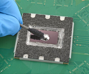 PS5 liquid metal gate: Turns out, no orientation is safe