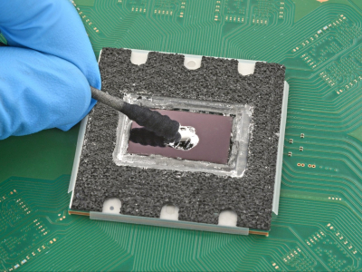 ps5-liquid-metal-gate-turns-out-no-orientation-is-safe.jpg PS5 liquid metal gate: Turns out, no orientation is safe
