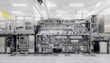 asml-targets-2033-for-high-na-euv-with-larger-masks-promising-a-40-productivity-gain.jpg ASML targets 2033 for High-NA EUV with larger masks, promising a 40% productivity gain