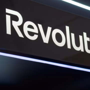 drivewealth-breach-exposes-data-of-revolut-customers-who-traded-us.avif DriveWealth breach exposes data of Revolut customers who traded US
