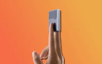 Make awkwardly placed outlets work with this $27 Ugreen charger